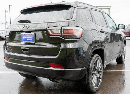 2022 Jeep Compass Altitude