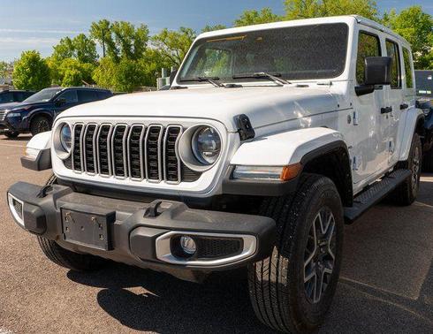 Bright White Clearcoat 2024 Jeep Wrangler Sahara