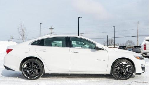 2025 Chevrolet Malibu LT