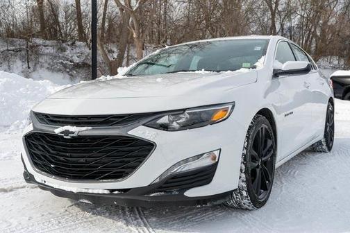 2025 Chevrolet Malibu LT