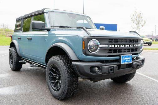 Area 51 2022 Ford Bronco Black Diamond