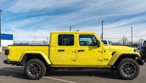 2023 Jeep Gladiator Overland