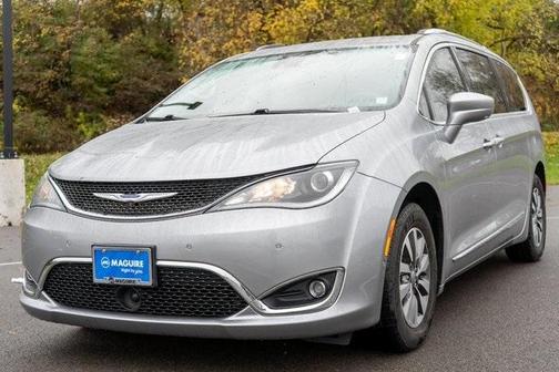 2020 Chrysler Pacifica Touring-L Plus