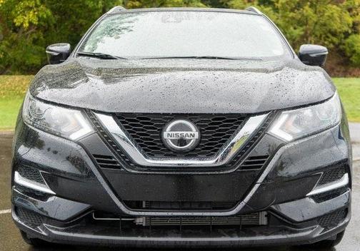 2022 Nissan Rogue Sport SL