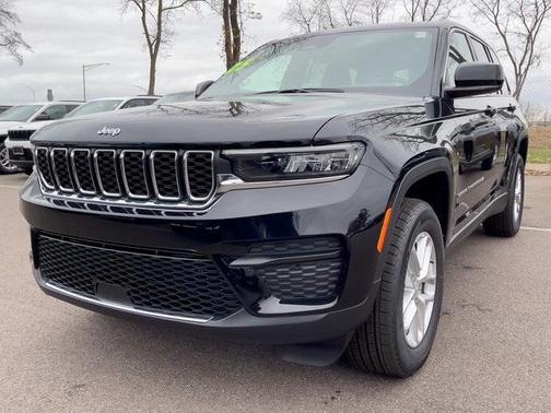 2025 Jeep Grand Cherokee Laredo X