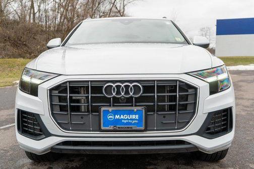 2022 Audi Q8 55 Premium