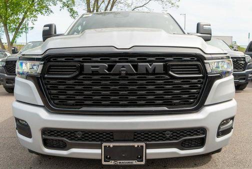 Silver Zynith 2026 RAM 1500 Big Horn/Lone Star
