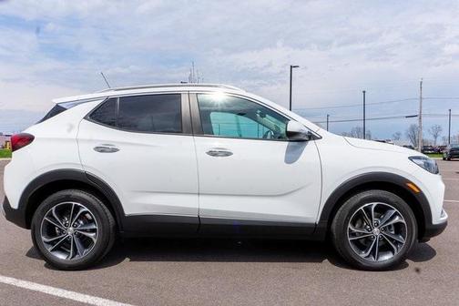 2022 Buick Encore GX Select
