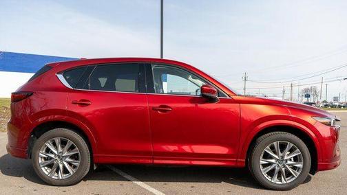 2025 Mazda CX-5 Premium Plus