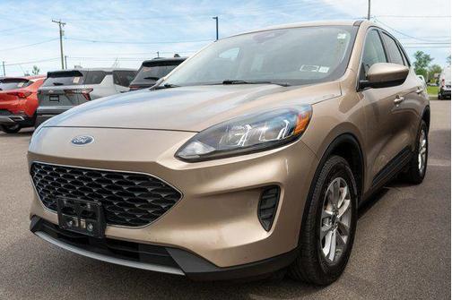 Desert Gold Metallic 2021 Ford Escape SE