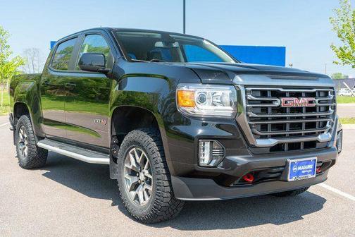 Onyx Black 2022 GMC Canyon AT4 w/Leather