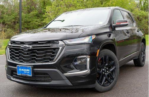 Mosaic Black Metallic 2023 Chevrolet Traverse Premier