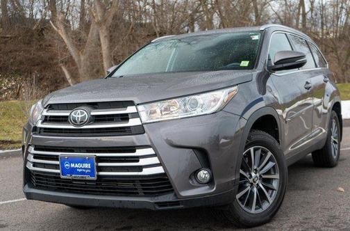 2019 Toyota Highlander 