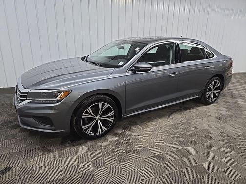 Platinum Gray Metallic 2020 Volkswagen Passat 2.0T SEL