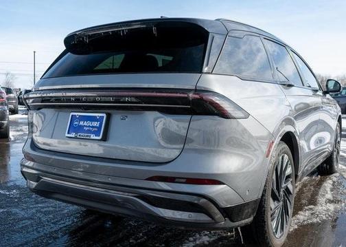 2024 Lincoln Nautilus Reserve