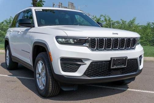 2025 Jeep Grand Cherokee Laredo X