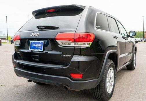 Diamond Black 2020 Jeep Grand Cherokee Laredo E