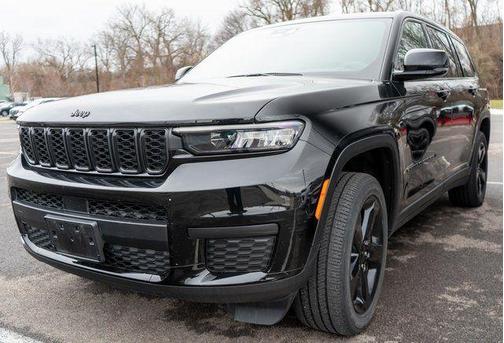 2023 Jeep Grand Cherokee L Laredo