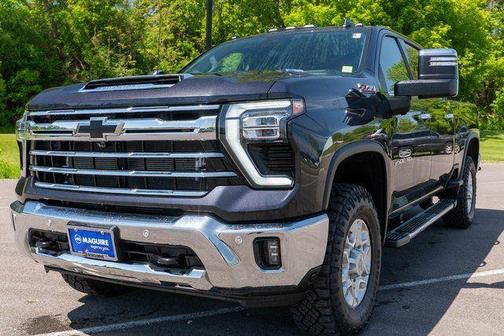 Dark Ash Metallic 2024 Chevrolet Silverado 2500 LTZ