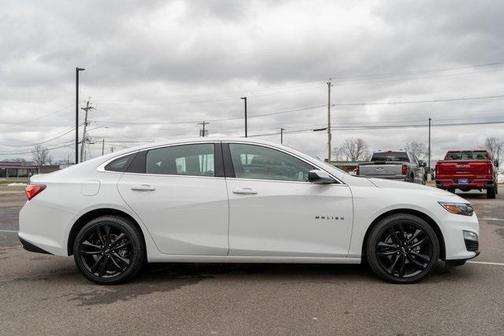 2025 Chevrolet Malibu LT