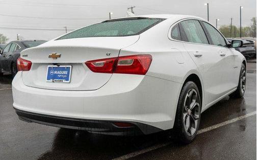 Summit White 2023 Chevrolet Malibu LT