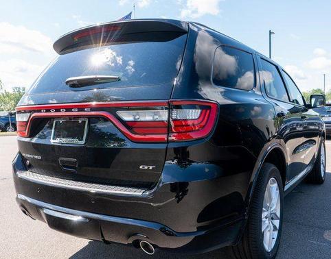 DB Black Crystal Clearcoat 2026 Dodge Durango GT