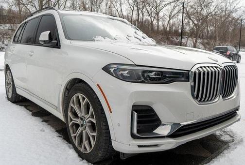 2022 BMW X7 xDrive40i