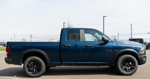 Patriot Blue Pearlcoat 2021 RAM 1500 Classic SLT