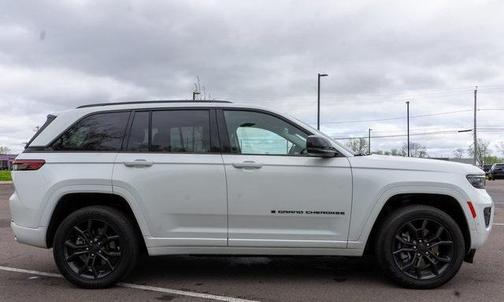 2023 Jeep Grand Cherokee 4xe Base