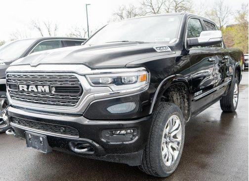 Diamond Black 2022 RAM 1500 Limited