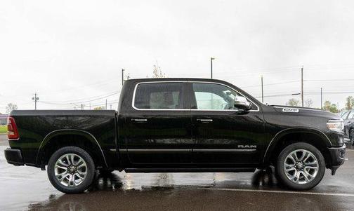 Diamond Black 2022 RAM 1500 Limited