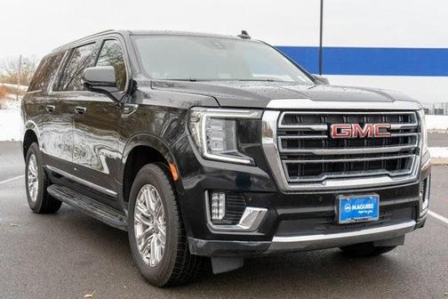 2022 GMC Yukon XL SLT
