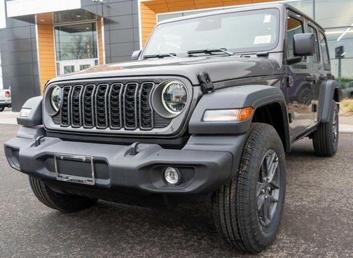 Granite Crystal Clearcoat Metallic 2026 Jeep Wrangler Sport