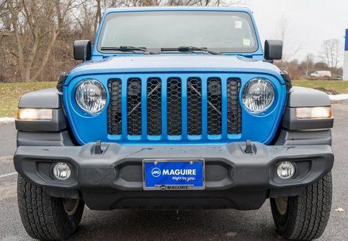 2020 Jeep Gladiator Sport