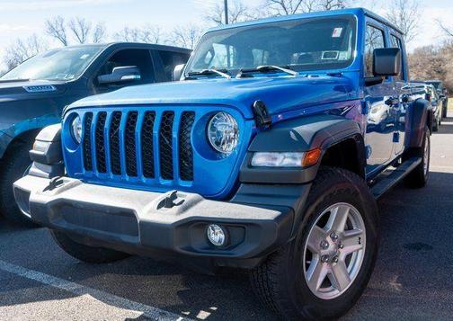 2020 Jeep Gladiator Sport