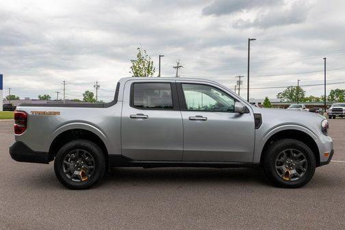 Iconic Silver Metallic 2023 Ford Maverick Lariat