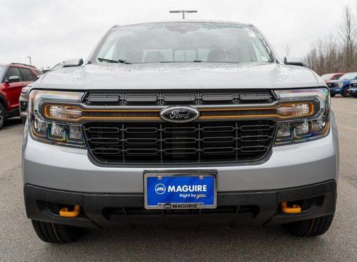 Iconic Silver Metallic 2023 Ford Maverick Lariat