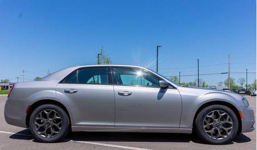 2018 Chrysler 300 S