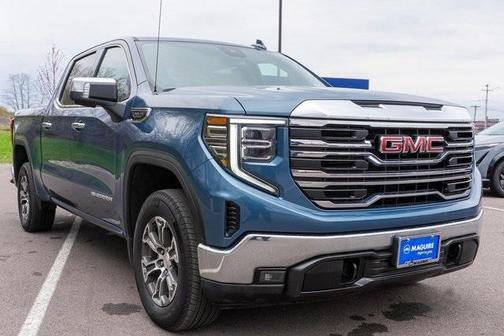 2024 GMC Sierra 1500 SLT