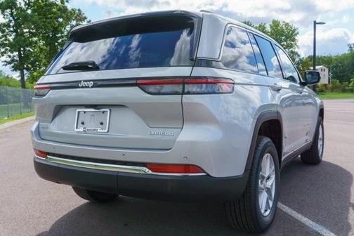 2025 Jeep Grand Cherokee Laredo X