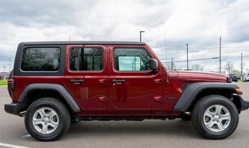 2022 Jeep Wrangler Unlimited Sport