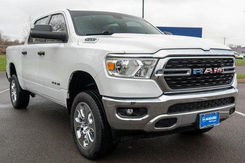 Bright White Clearcoat 2023 RAM 1500 Big Horn