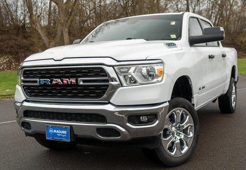 Bright White Clearcoat 2023 RAM 1500 Big Horn