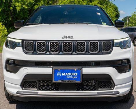 Bright White Clearcoat 2023 Jeep Compass Altitude