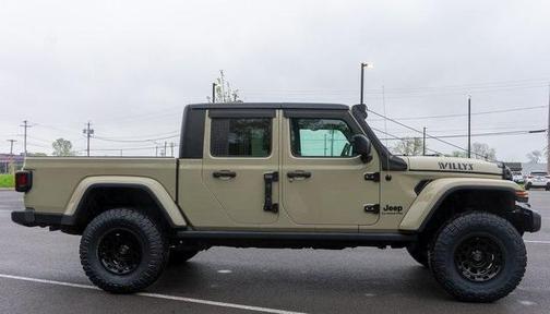 2022 Jeep Gladiator Sport