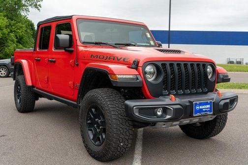 Firecracker Red Clearcoat 2021 Jeep Gladiator Mojave