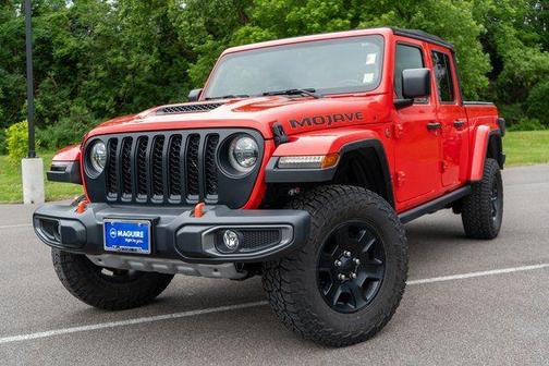 Firecracker Red Clearcoat 2021 Jeep Gladiator Mojave