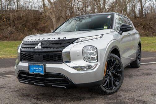 2023 Mitsubishi Outlander 