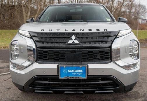 2023 Mitsubishi Outlander 