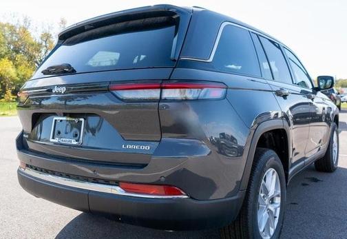 2025 Jeep Grand Cherokee Laredo X